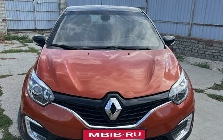 Renault Kaptur I рестайлинг, 2016 год, 1 650 000 рублей, 3 фотография