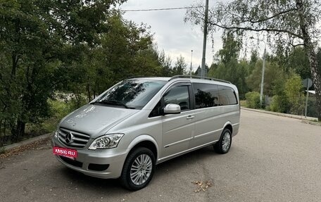 Mercedes-Benz Viano, 2013 год, 3 350 000 рублей, 2 фотография