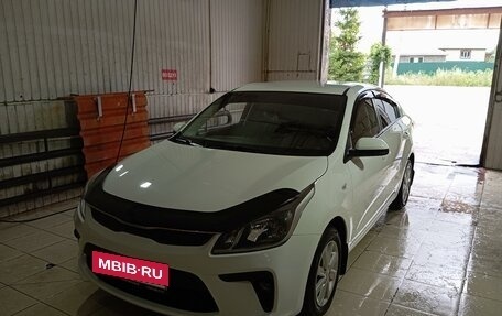 KIA Rio IV, 2017 год, 1 350 000 рублей, 2 фотография