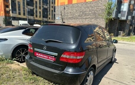 Mercedes-Benz B-Класс, 2010 год, 590 000 рублей, 3 фотография