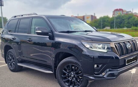 Toyota Land Cruiser Prado 150 рестайлинг 2, 2020 год, 7 282 000 рублей, 5 фотография