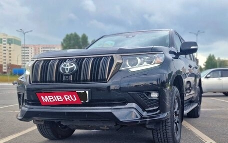 Toyota Land Cruiser Prado 150 рестайлинг 2, 2020 год, 7 282 000 рублей, 4 фотография