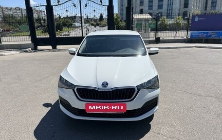 Skoda Rapid II, 2020 год, 1 450 000 рублей, 3 фотография