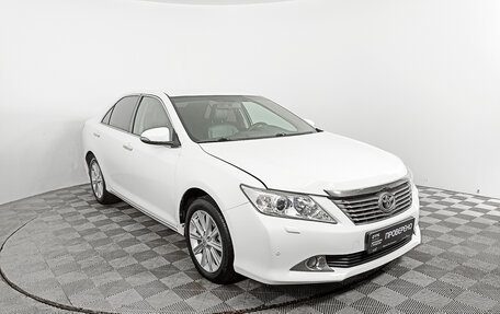 Toyota Camry, 2014 год, 1 925 000 рублей, 3 фотография