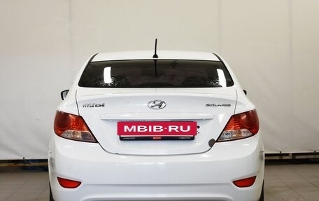 Hyundai Solaris II рестайлинг, 2012 год, 670 000 рублей, 4 фотография