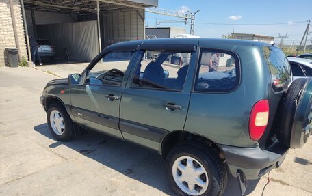 Chevrolet Niva I рестайлинг, 2006 год, 540 000 рублей, 2 фотография