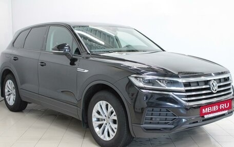 Volkswagen Touareg III, 2019 год, 4 790 000 рублей, 3 фотография