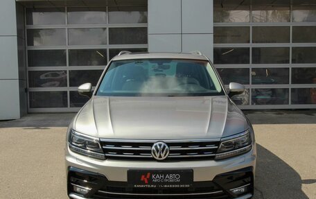 Volkswagen Tiguan II, 2018 год, 2 983 000 рублей, 3 фотография