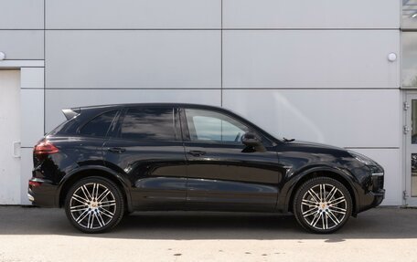 Porsche Cayenne III, 2016 год, 4 949 000 рублей, 5 фотография