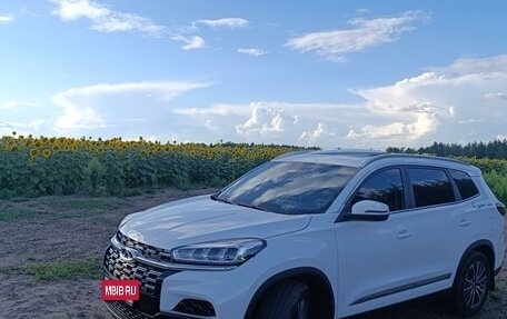 Chery Tiggo 8 I, 2023 год, 2 430 000 рублей, 2 фотография