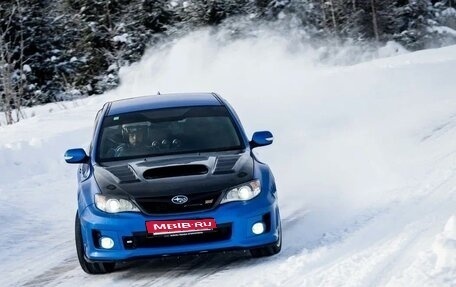 Subaru Impreza WRX STi III, 2010 год, 2 700 000 рублей, 2 фотография