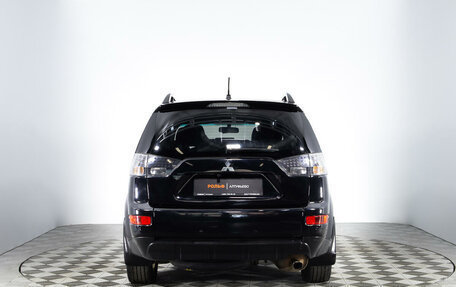 Mitsubishi Outlander III рестайлинг 3, 2010 год, 1 120 000 рублей, 6 фотография