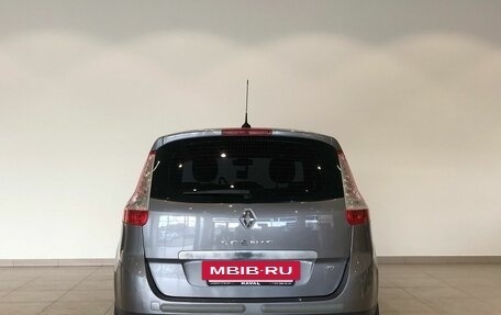 Renault Scenic III, 2010 год, 739 000 рублей, 4 фотография