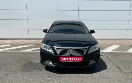 Toyota Camry, 2012 год, 1 670 000 рублей, 2 фотография