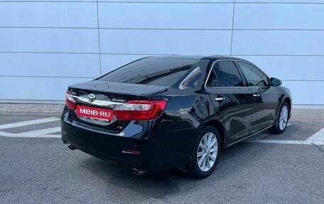 Toyota Camry, 2012 год, 1 670 000 рублей, 4 фотография