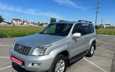 Toyota Land Cruiser Prado 120 рестайлинг, 2007 год, 2 099 999 рублей, 2 фотография