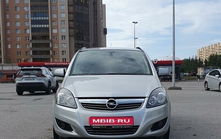 Opel Zafira B, 2012 год, 860 000 рублей, 2 фотография