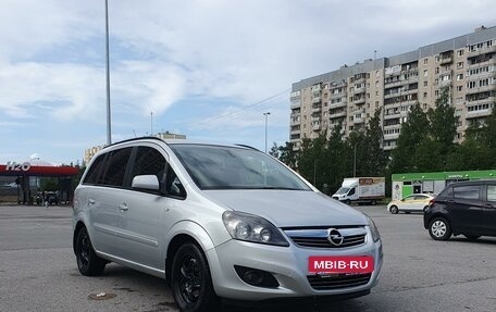 Opel Zafira B, 2012 год, 860 000 рублей, 4 фотография