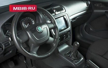 Skoda Octavia, 2011 год, 904 489 рублей, 3 фотография