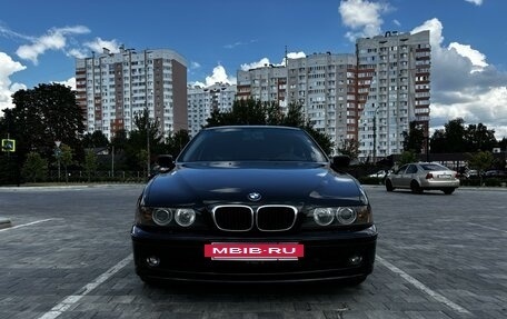 BMW 5 серия, 2002 год, 850 000 рублей, 2 фотография