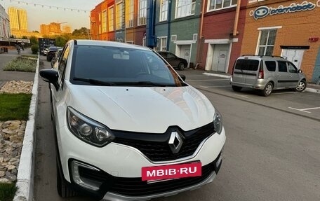 Renault Kaptur I рестайлинг, 2016 год, 1 270 000 рублей, 2 фотография