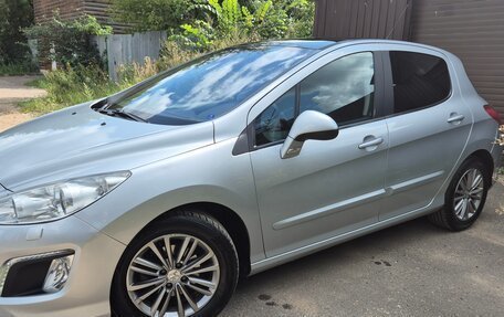 Peugeot 308 II, 2011 год, 750 000 рублей, 3 фотография