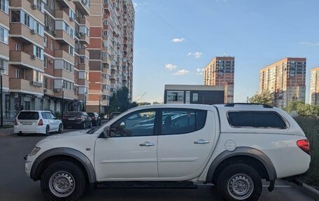 Mitsubishi L200 IV рестайлинг, 2013 год, 1 650 000 рублей, 2 фотография