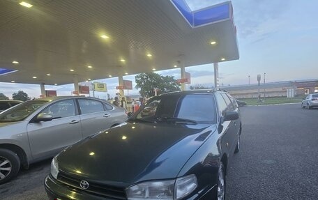 Toyota Camry, 1992 год, 325 000 рублей, 2 фотография