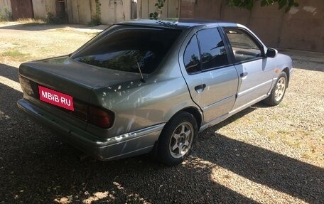 Nissan Primera II рестайлинг, 1991 год, 135 000 рублей, 6 фотография