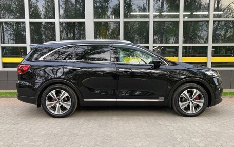 KIA Sorento III Prime рестайлинг, 2018 год, 3 000 000 рублей, 4 фотография