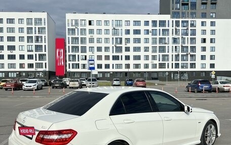 Mercedes-Benz E-Класс, 2010 год, 1 890 000 рублей, 4 фотография