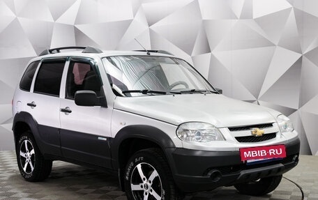 Chevrolet Niva I рестайлинг, 2011 год, 570 000 рублей, 3 фотография