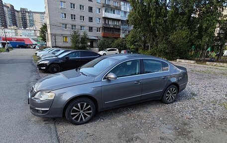 Volkswagen Passat B6, 2007 год, 620 000 рублей, 4 фотография