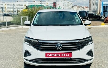 Volkswagen Polo VI (EU Market), 2021 год, 1 628 000 рублей, 2 фотография