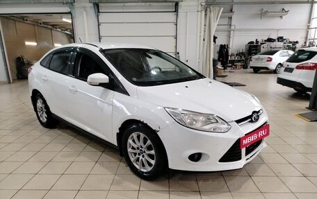 Ford Focus III, 2013 год, 890 000 рублей, 2 фотография