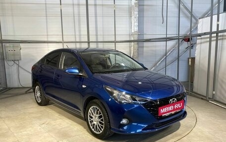 Hyundai Solaris II рестайлинг, 2021 год, 1 799 000 рублей, 3 фотография