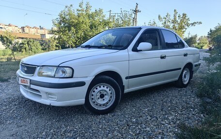 Nissan Sunny B15, 2001 год, 365 000 рублей, 2 фотография