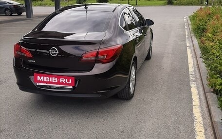 Opel Astra J, 2013 год, 1 200 000 рублей, 4 фотография