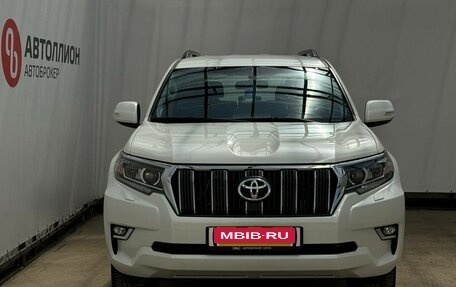 Toyota Land Cruiser Prado 150 рестайлинг 2, 2023 год, 7 990 000 рублей, 9 фотография