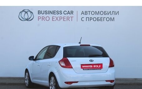 KIA cee'd I рестайлинг, 2010 год, 840 000 рублей, 3 фотография