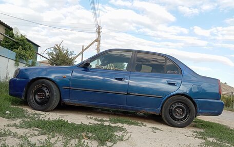 Hyundai Accent II, 2001 год, 300 000 рублей, 1 фотография