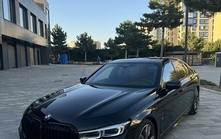 BMW 7 серия, 2020 год, 7 700 000 рублей, 2 фотография