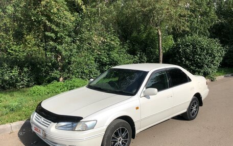 Toyota Camry, 1999 год, 699 000 рублей, 2 фотография