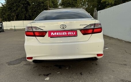 Toyota Camry, 2016 год, 1 800 000 рублей, 3 фотография