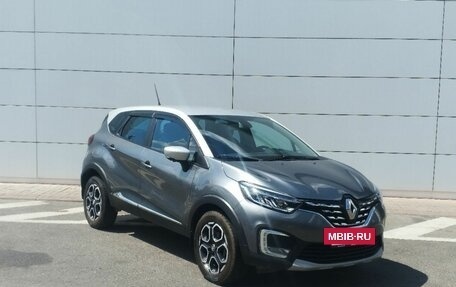 Renault Kaptur I рестайлинг, 2020 год, 1 950 000 рублей, 3 фотография