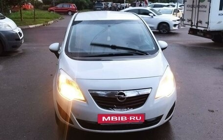 Opel Meriva, 2011 год, 590 000 рублей, 2 фотография