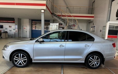 Volkswagen Jetta VI, 2011 год, 849 000 рублей, 2 фотография