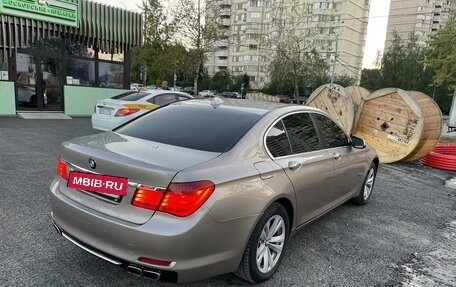 BMW 7 серия, 2009 год, 1 750 000 рублей, 3 фотография