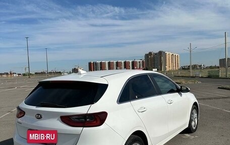 KIA cee'd III, 2019 год, 2 035 000 рублей, 4 фотография