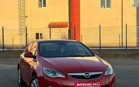 Opel Astra J, 2010 год, 970 000 рублей, 5 фотография